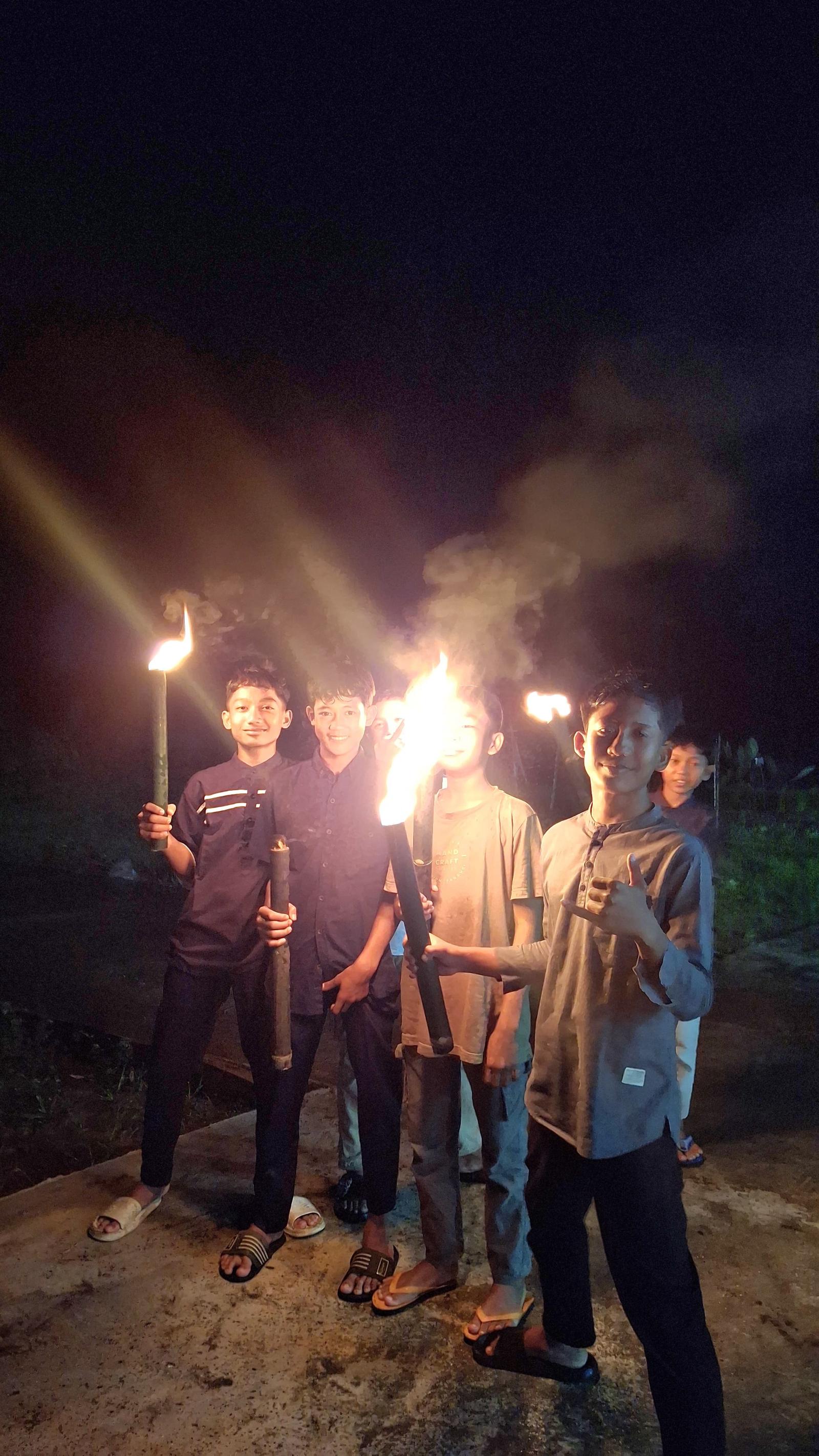 IRMAS Kelurahan Margorejo Gelar Pawai Obor Sambut Bulan Suci Ramadhan 1447 Hijriah